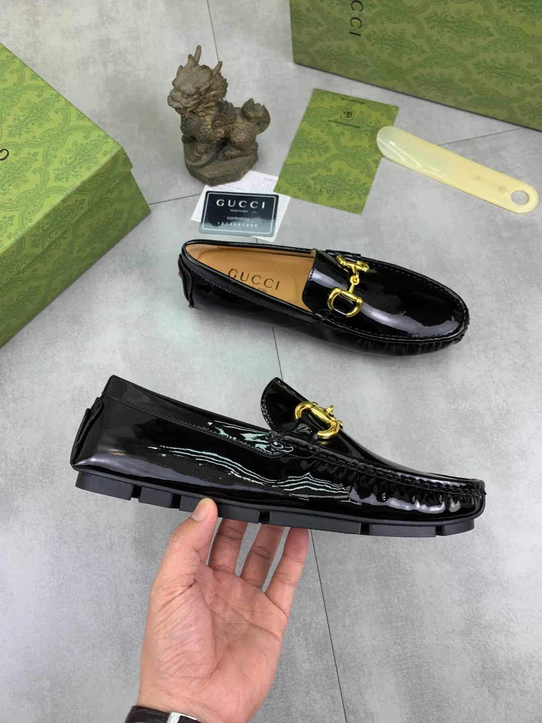 Men's men's shoes 💰P340💰[New style]🆘[GUCCI] New classic beanie shoes; Hong Kong original top quality, exquisite craftsmanship, top quality💪🏼High-end boutique men's beanie shoes, British fashion style 🎈The upper is made of Italian imported calfskin🔥, comfortable and breathable, fully imported soft pigskin lining, lazy slip-on Loaf style This fabric is made of 🇮🇹🎈, which is suitable for drivers to drive, and the original non-slip and wear-resistant rubber outsole 🎈Number of codes: 38-45 Multi-color 🉑️ to choose from